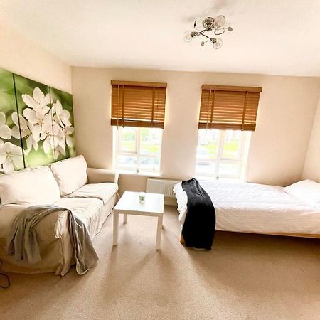 Lakeside Stylish 3 Bedroom House Grays Eksteriør bilde
